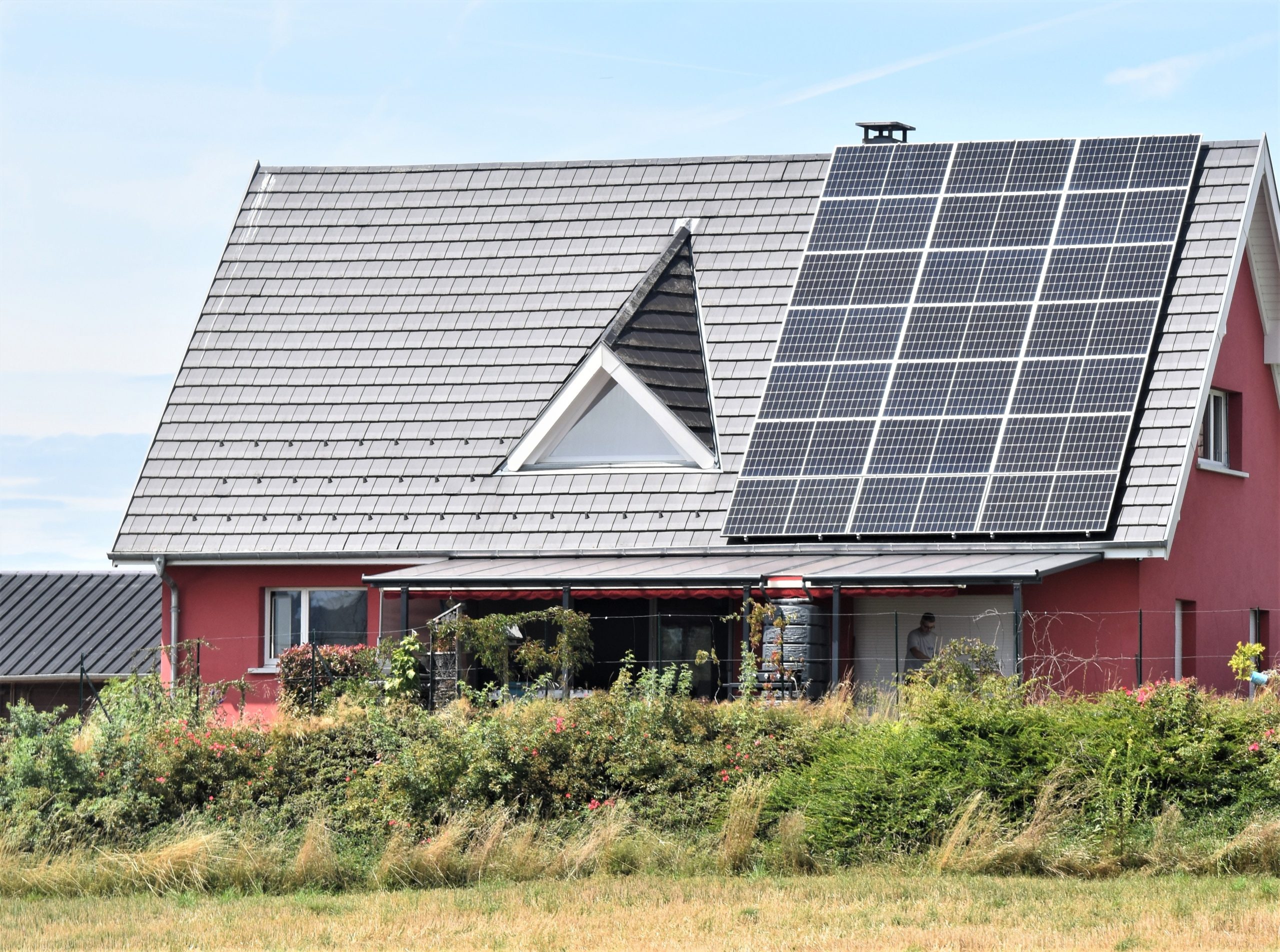 Autarke Solar-Inselanlage: So geht netzunabhängiger Strom